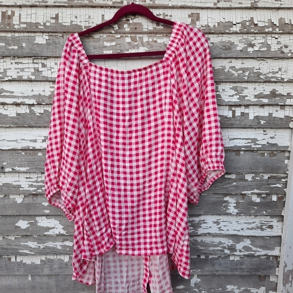 🌟 Torrid fit and flare shirt size 6X - Picture 2 of 6